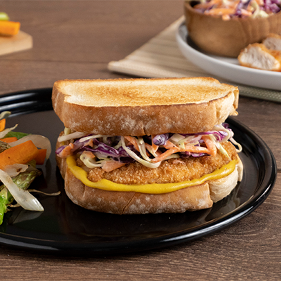 Sándwich de pollo apanado Sándwich de pollo apanado