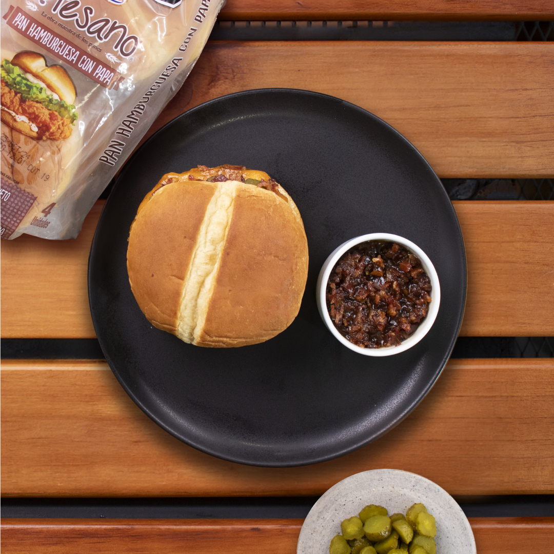 Bacon burger by Artesano Papa